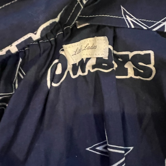 Dallas Cowboys Little Ladies customs romper for toddlers. - Picture 3 of 3